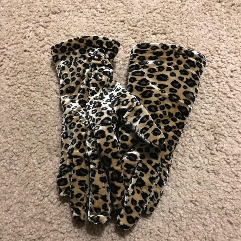 INSULATED CHEETAH PRINT GLOVES